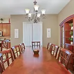 Greenridge Getaway:Near Universities & Attractions